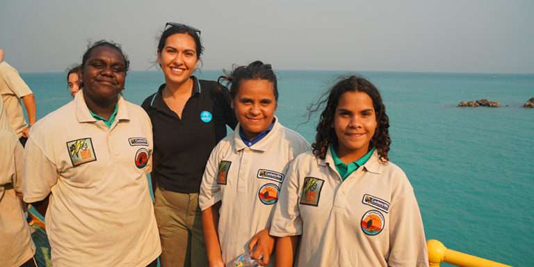 Marine science jobs can be creative too: Marlee Hutton and Indigenous Ranger students