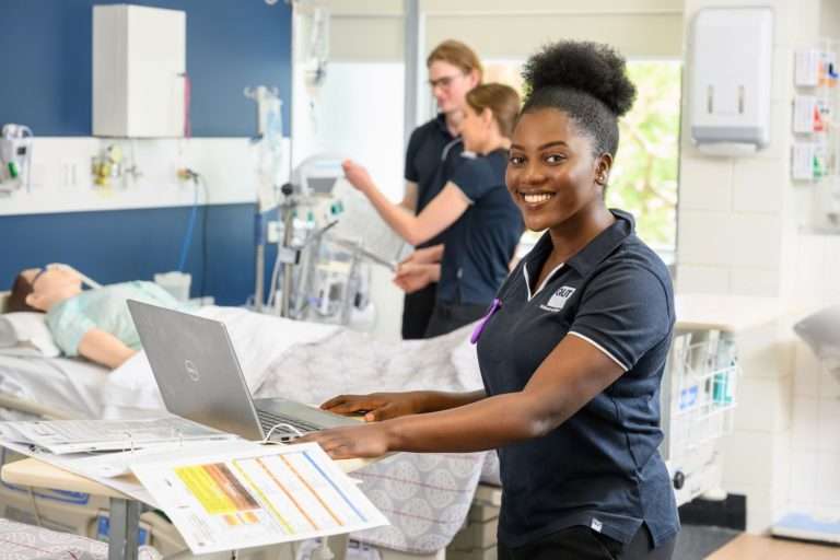 Nursing and psychology student