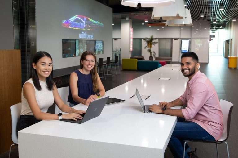 Postgraduate study - QUT