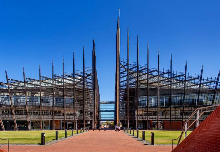 Indigenous Graduates - Increasing the Numbers